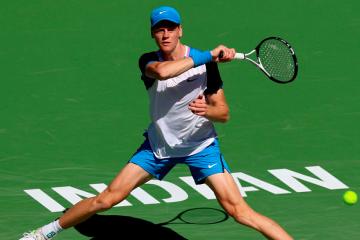 Jannik Sinner ganó sin problemas en su debut en Indian Wells