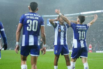 ¡Tremenda paliza! Porto le dio una ‘mano’ a Benfica en el clásico portugués