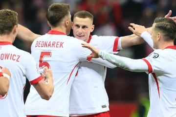 Polonia aplastó a Estonia y quedó a un paso de la Euro 2024