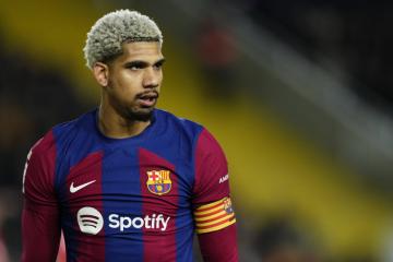Araujo: "Estoy muy feliz en Barcelona. Me han apoyado mucho y debo retribuirles esa confianza"