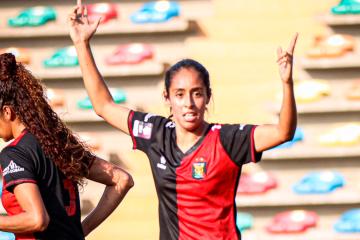 FBC Melgar venció por la mínima diferencia a Deportivo Municipal por la Liga Femenina