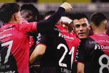 Santamaría no estuvo en triunfazo del Atlas FC