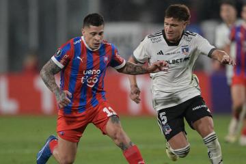 Colo Colo venció a Cerro Porteño en los descuentos en la Libertadores