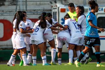 Carlos Mannucci venció a Biavo FC y sigue en la cima de la Liga Femenina