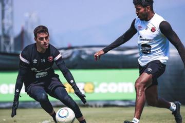 DT de Alajuelense sobre Duarte: "Es un jugador que quiere aportar y debe esperar"