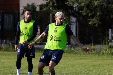 Erustes: "Por ahora toca pensar en Cristal"