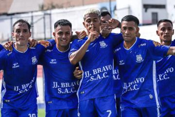 Santos FC derrotó por 2-0 a Deportivo Coopsol por el grupo B de la Liga 2