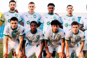Con Aguilar, Lommel SK cayó por 3-2 con Deinze por el ascenso belga