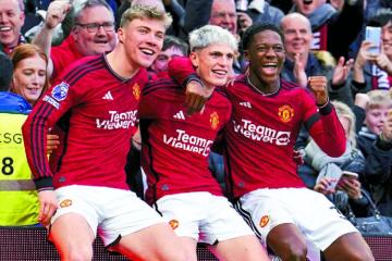 Manchester United planea reconstruir el plantel para la próxima temporada