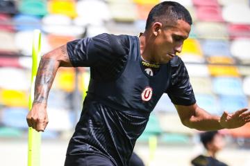 Valera: "Todo delantero vive del gol y espero seguir en racha"
