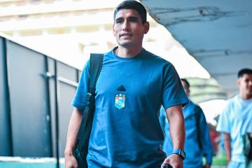 Ávila: "Hay que voltear la página, esto no está definido todavía"