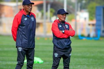 Bermúdez: "Perdimos el partido por dos balones parados"