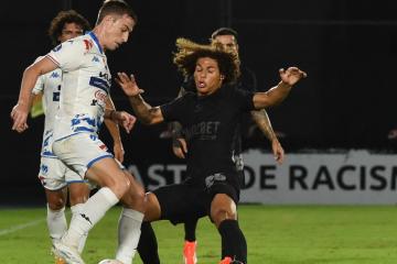 Corinthians venció a Nacional de Paraguay por la Sudamericana