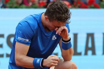 Jiri Lehecka se retiró de Madrid y le dio la clasificación a Auger-Aliassime