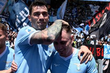 Lazio ganó y aún sueña con la Champions