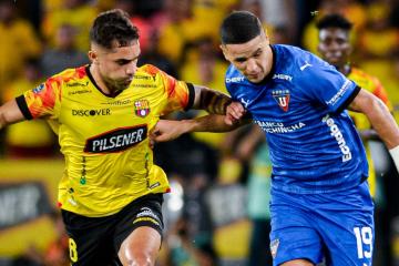 LDU cayó de visita ante Barcelona de Guayaquil
