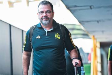 Moreira: "No hay tiempo para quedar lamentándonos, hoy no terminó nada"