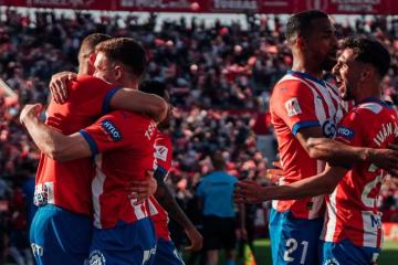 Girona venció por 4-2 a Barcelona y con esto se concretó el título del Real Madrid