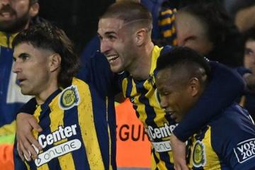 Rosario Central goleó y aún sueña con los octavos de la Libertadores