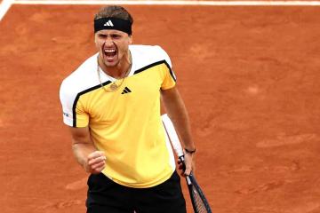 Zverev venció a Goffin y avanzó a la tercera ronda de Roland Garros