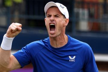 Andy Murray avanzó a octavos de final en Queen’s