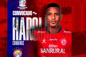 Ex Juan Aurich fue convocado de emergencia en Panamá