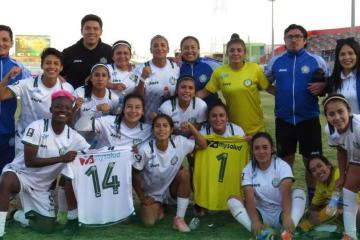 Defensores del Ilucán goleó a FC Killas y puso un pie en el hexagonal final de la Liga Femenina