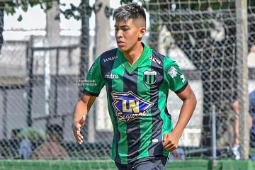 Directivo de Nueva Chicago: “Aguirre quiere seguir ligado a Perú”