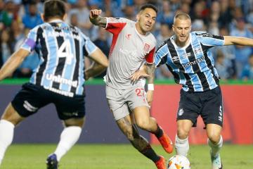 Gremio empató y finalizó segundo en su grupo de Libertadores