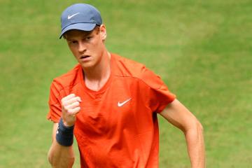 Jannik Sinner debutó con triunfo en el Halle Open