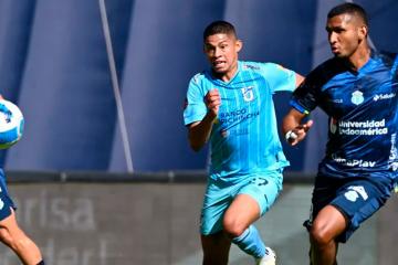 Kevin Quevedo fue titular en la goleada de la Católica frente a Macará