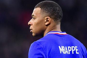 Directivo del Bayern Múnich criticó fichaje de Mbappé