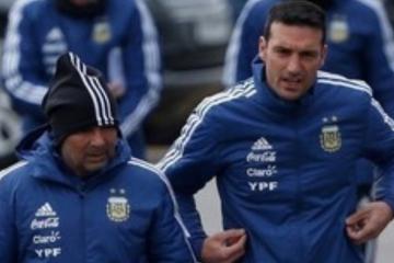Sampaoli: "Sin duda Scaloni fue mejor seleccionador que ayudante. Fue una sorpresa"