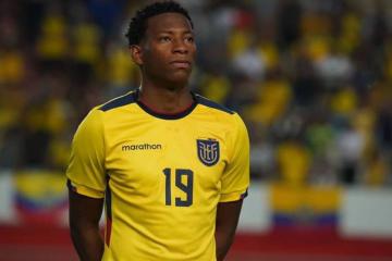 Plata: "Me duele no poder representar a mi país"