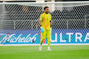Gallese: "No fue fácil ver a Gareca en el banco de al frente"