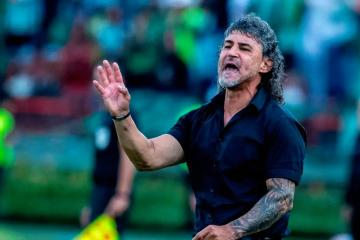 Ex técnico de Cienciano dirigirá a Emelec