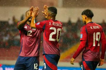 Costa Rica goleó 4-0 a Saint Kitts y Nevis