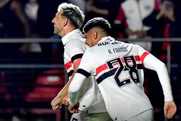 Sao Paulo se hizo fuerte en casa y venció a Cruzeiro por el Brasileirao