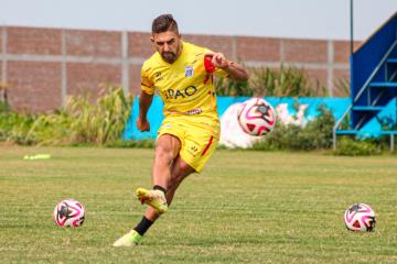 Luis Urruti se sumó a los trabajos de Carlos A. Mannucci de cara al Torneo Clausura