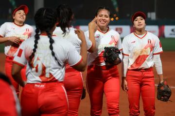 ¡Arriba Perú! Selección venció a Chile en Sudamericano de softbol femenino