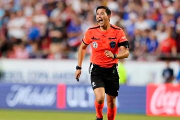 Kevin Ortega fue designado para dirigir el Clásico; conoce cómo le va en Liga1 2024