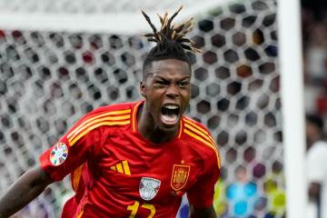 PSG se mete a la pelea por fichar a Nico Williams
