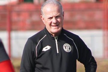 Ramacciotti: "“El Clausura será más complicado que el Apertura, pues tenemos los descensos, siempre vas a jugar a algo"