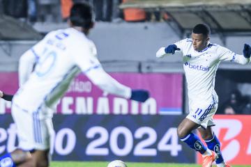 Cruzeiro venció a Gremio y lo hunde más en el Brasileirao