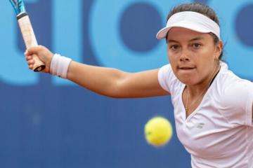 Lucciana Pérez avanzó a cuartos de final del ITF Argentina