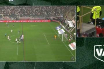 Scime: "El segundo gol de Universitario debió ser anulado"