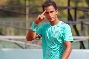 Juan Pablo Varillas superó al francés Clement Tabur por la fase previa del Gstaad