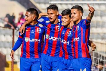 Alianza UDH venció 2-0 a Pirata FC y sigue en la punta