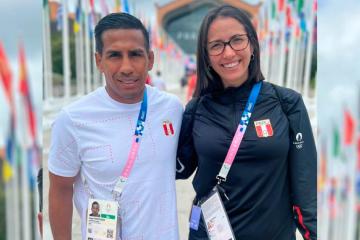 Abanderados peruanos listos para la inauguración de los Juegos Olímpicos París 2024