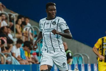 Sin Vásquez, Santa Coloma cayó goleado en Champions